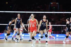 爱游戏-李盈莹现场助阵，中国女排轻取法国队