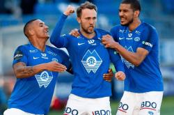 爱游戏体育首页-奥萨苏纳 VS 巴伦西亚