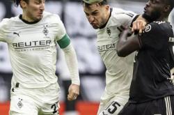 爱游戏体育首页-德国杯前瞻：门兴格拉德巴赫对阵卡尔斯鲁厄