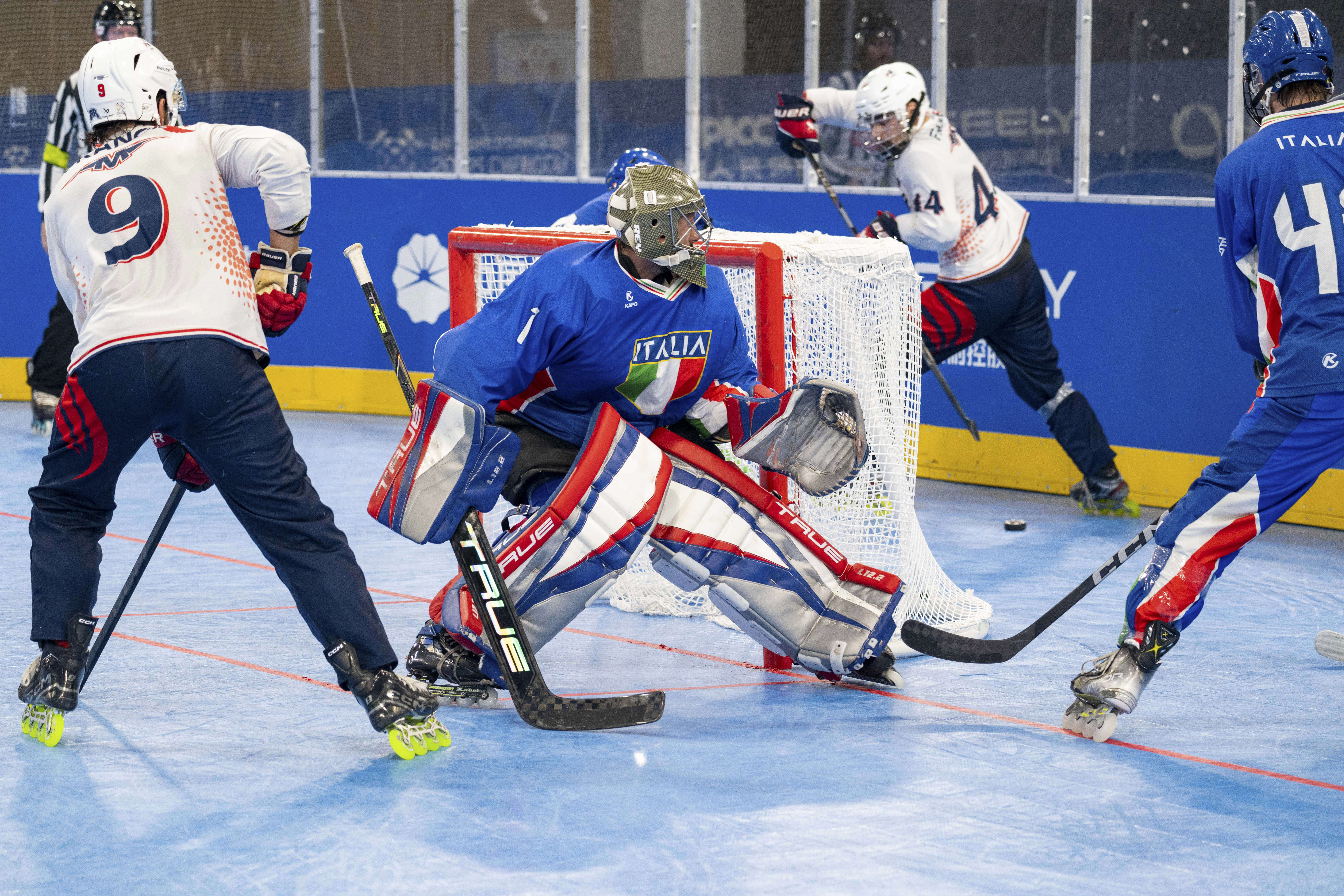 （成都世运会）单排轮滑球——男子预赛：法国队胜意大利队