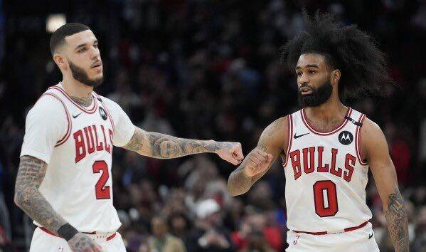 芝加哥公牛考虑交易科比·怀特和朗佐·鲍尔