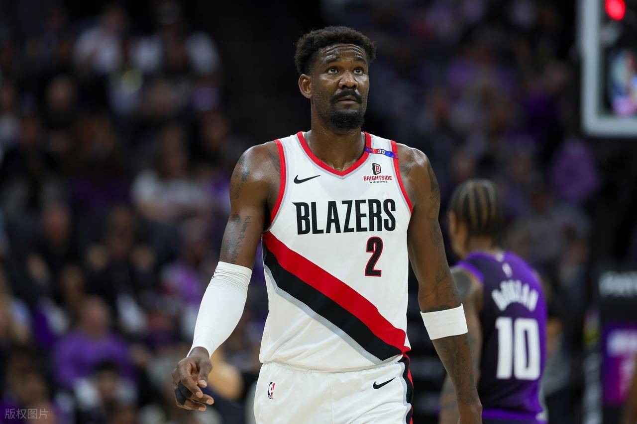 意想不到!洛杉矶湖人最新消息:艾顿成功加入球队,球迷幻想破灭