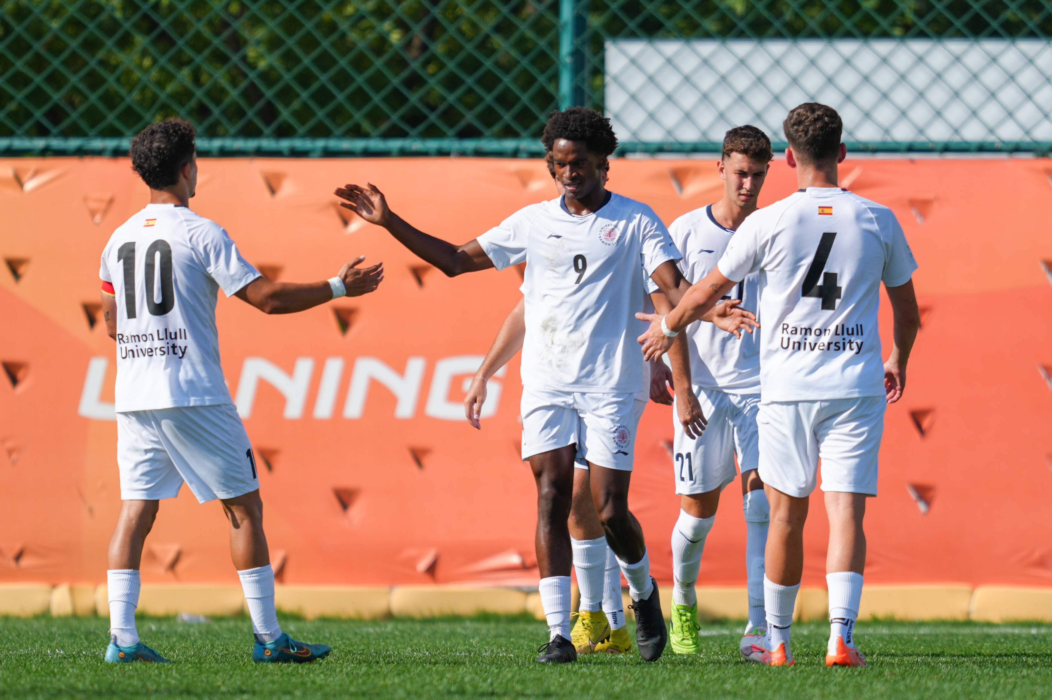 （体育）足球——国际大体联足球世界杯排位赛：北京航空航天大学队不敌拉蒙鲁尔大学队